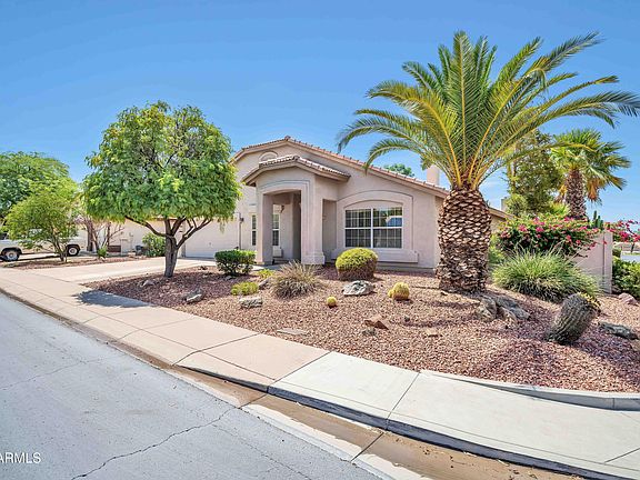 3rd image of 4303 E ANGELA Drive