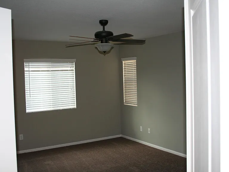 22312 Yorke Rd — Photo 7