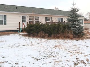 219 River Road Loop, Glendive, MT 59330