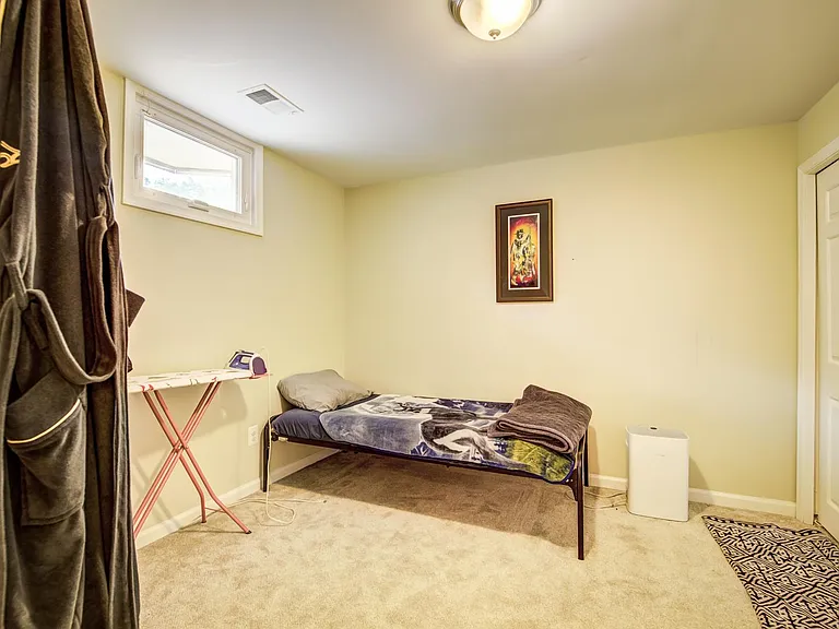 7112 Lake Cove Dr — Photo 49