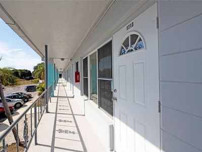 5861 42nd Ter N APT 1713, Kenneth City, FL, 33709