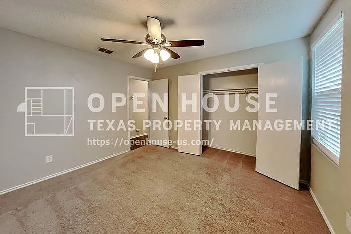 733 Tuscany Trl — Photo 12
