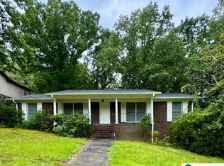 613 Tupelo Rd, Center Point, AL 35215
