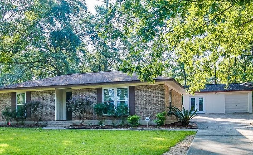 Front of home, bonus room