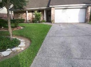 2510 Lexington Woods Dr, Spring, TX 77373