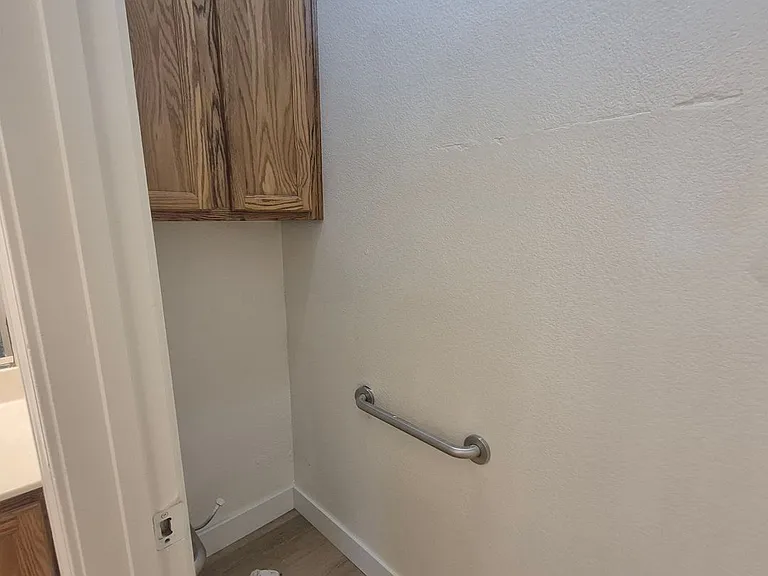 8836 Avalon Hills Way — Photo 20