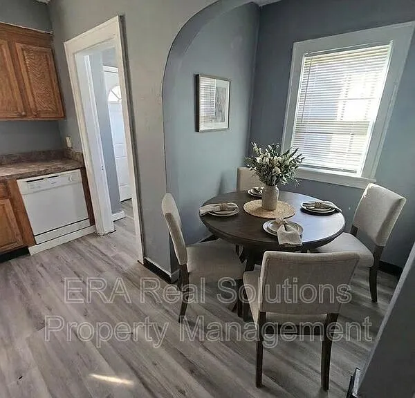 854 Fairwood Ave — Photo 6