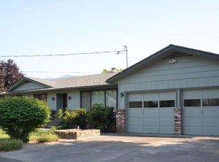 781 Bailey Dr, Grants Pass, OR 97527
