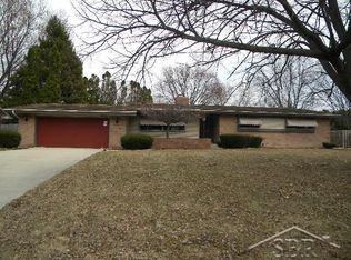 415 Westchester Rd, Saginaw, MI 48638