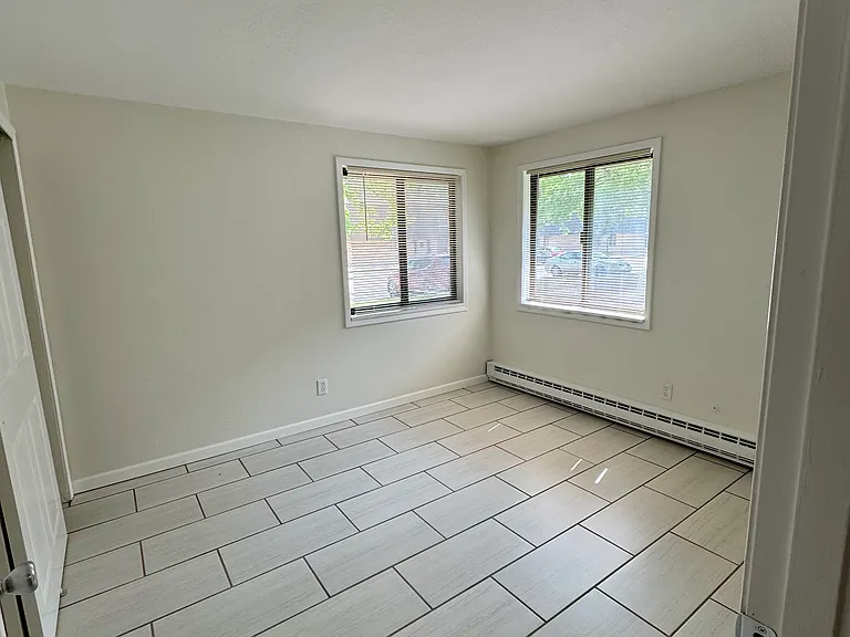 340 Villabrook Dr #2 — Photo 6