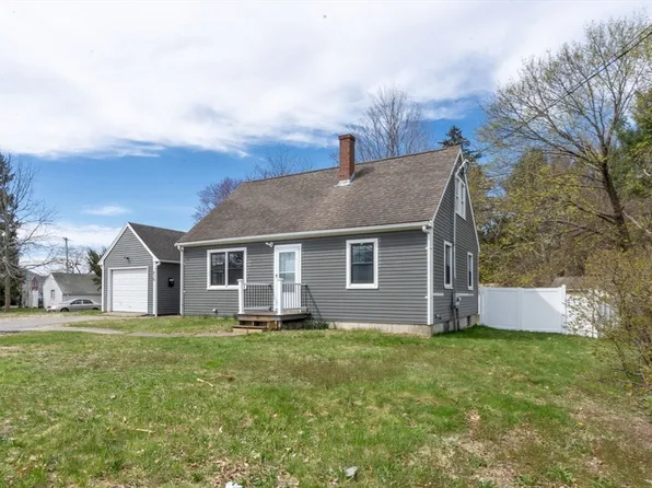 839 Pearl St, Brockton, MA 02301
