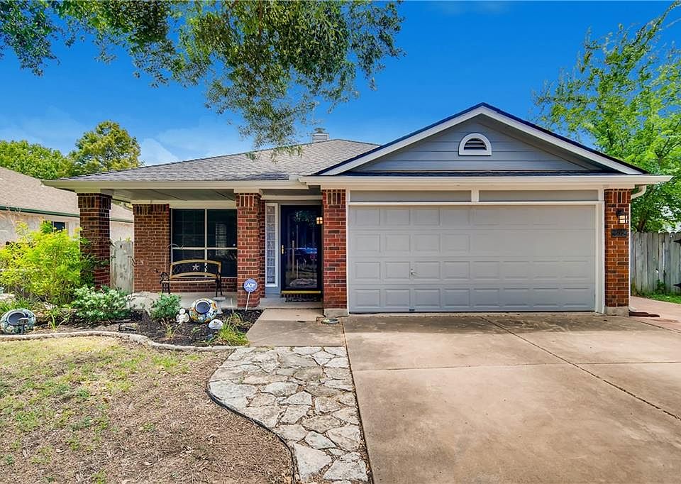 1st image of 805 Dornach Ct