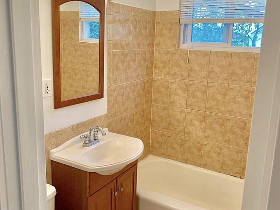 5th image of 111 E Uhler Ave #102
