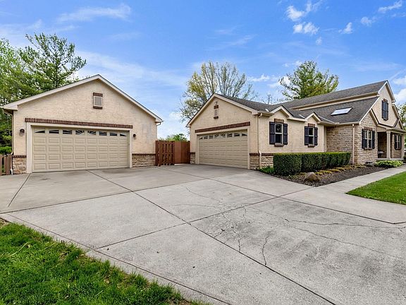 3rd image of 6516 Cabin Croft Dr