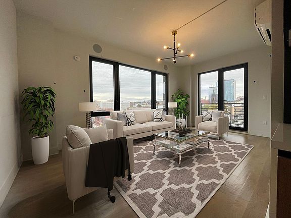 5th image of 892 Rogers Ave #711