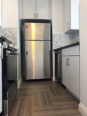 1st image of 747 10th Ave APT 19I