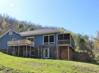 135 Harris Hollow Rd, Erwin, TN 37650