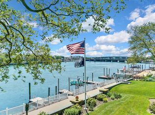 410 Riverside Ave, Avon By The Sea, NJ 07717