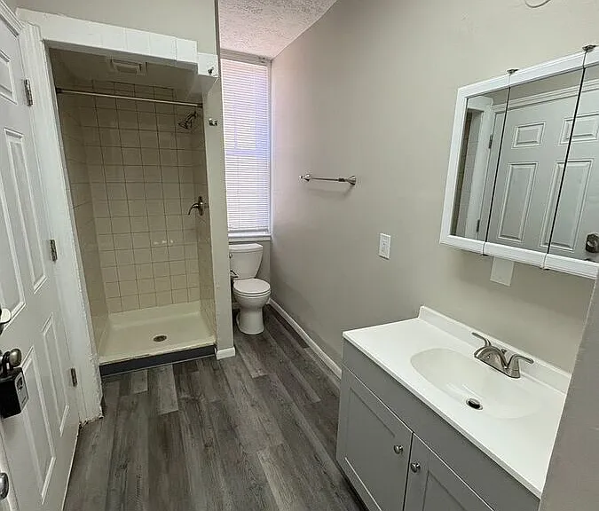 229 N Sandusky St #4 — Photo 15