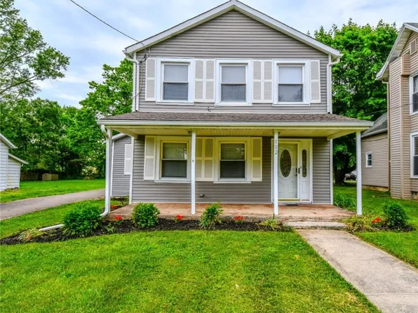 102 W Xenia Ave, Cedarville, OH 45314