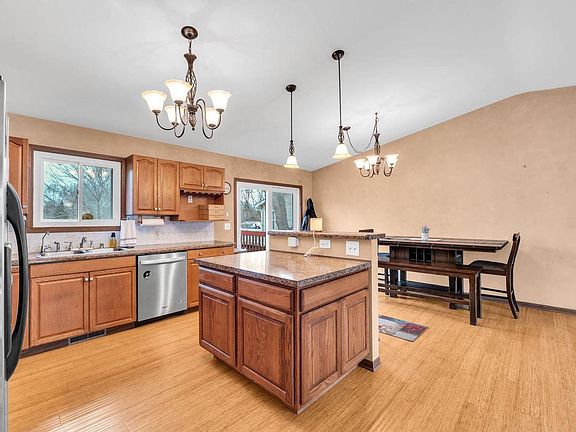 4th image of 950 101st STREET