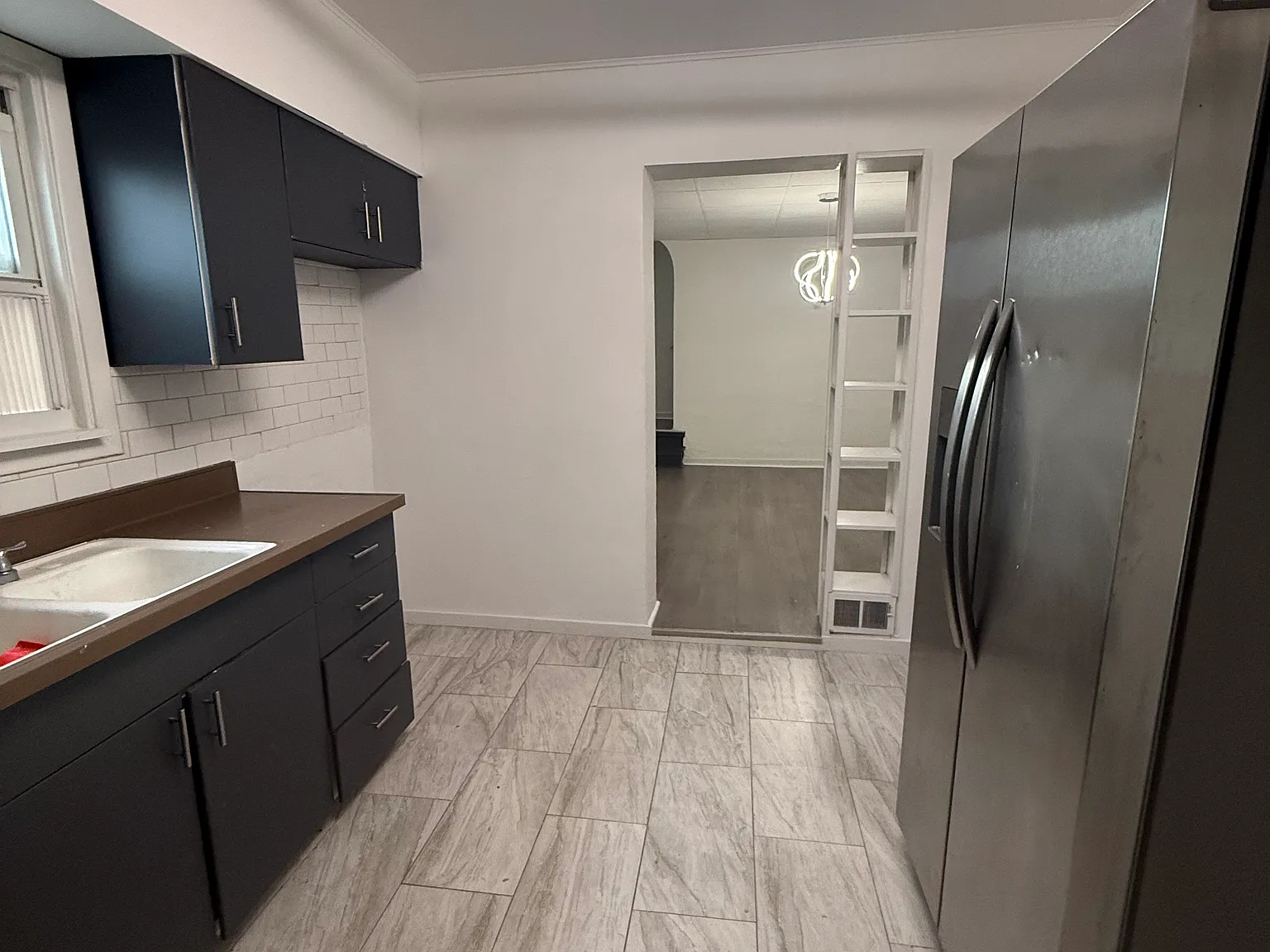 2 bed, 1300 sqft, $1,350 — Photo 4
