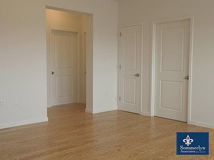 2nd image of 3172 31st St APT 3F