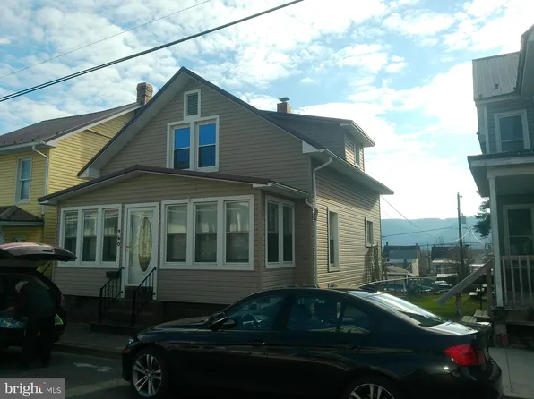 260 W 5th St, Lewistown, PA 17044