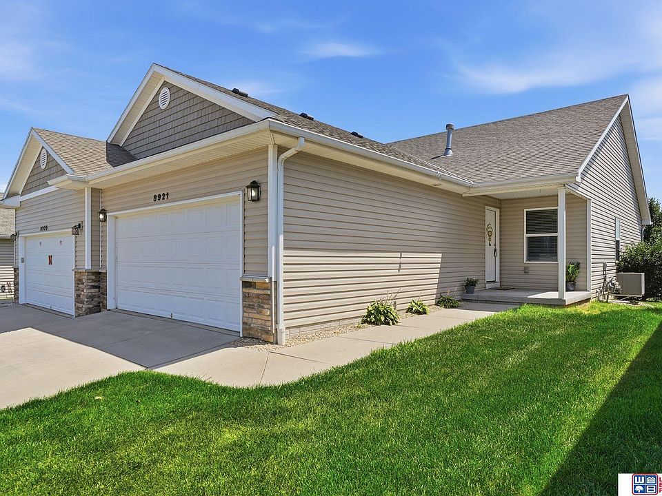 1st image of 8921 Blacksmith Ct
