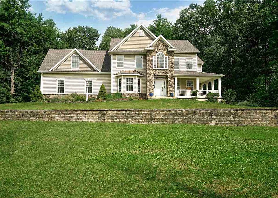 1st image of 569 Grand Ave