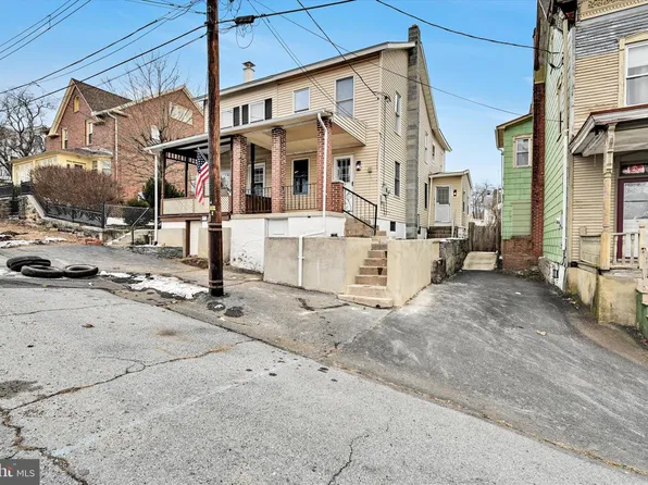 207 N 2nd St, Auburn, PA 17922