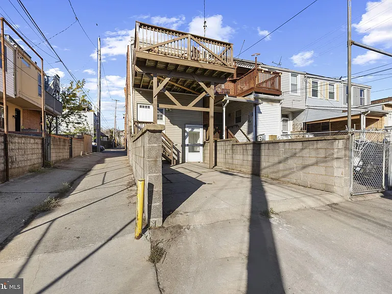 635 S Fagley St — Photo 32