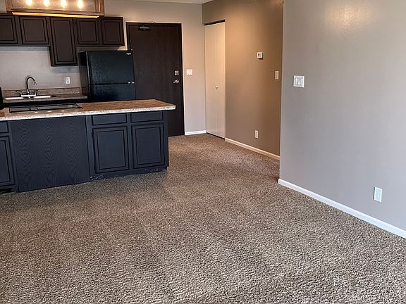 4th image of 120 College Park Cir #101-113