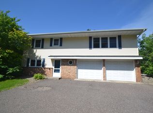 215 Magnolia Ln N, Plymouth, MN 55441
