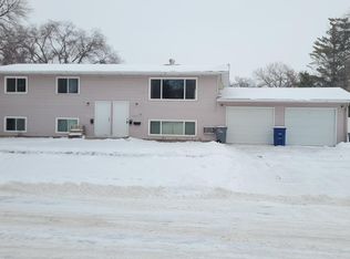 1602 6th Ave N, Moorhead, MN 56560