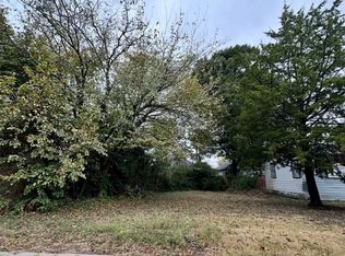 Jarrett St, Waxahachie, TX 75165