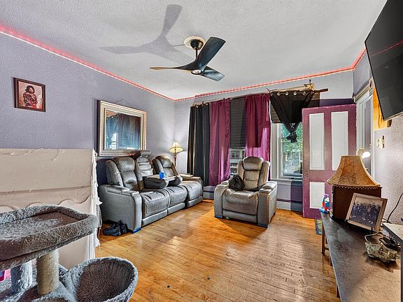 5th image of 3119 N 34th STREET