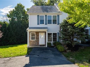 45 Aveonis Ct #B-7, Fishkill, NY 12524