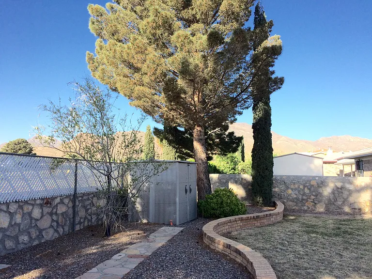 4616 Marissa Dr — Photo 13