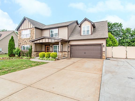 3rd image of 313 Drema Ct