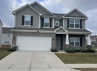 5108 Maywood Dr, Whitestown, IN