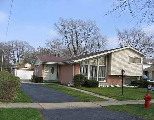 1st image of 9321 N Marmora Ave