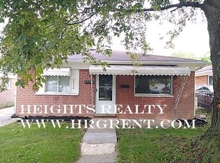 25510 Hanover St, Dearborn Heights, MI 48125