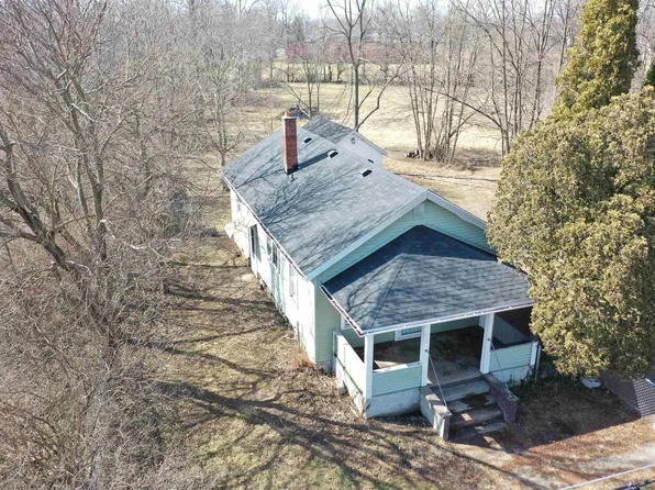 1711 S Burlington Dr, Muncie, IN 47302