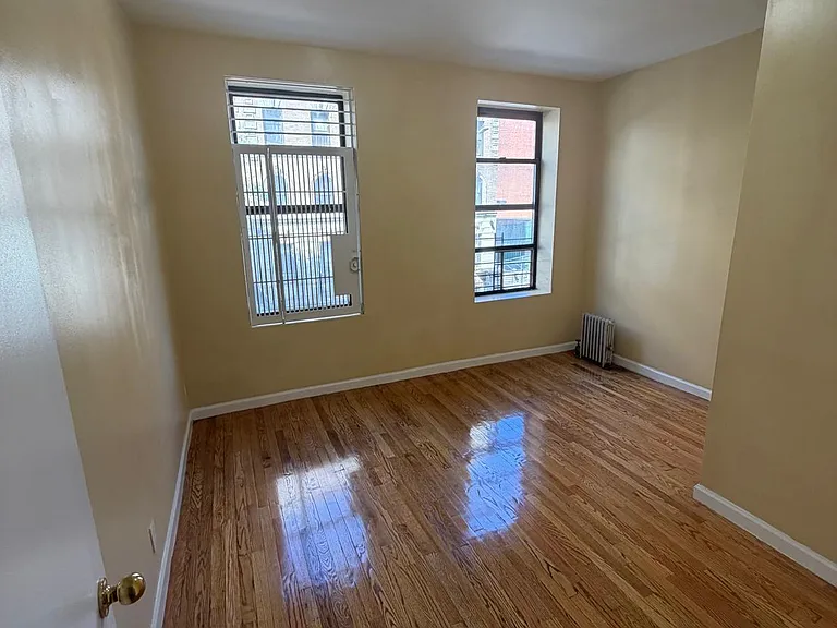 506 W 172nd St #2C — Photo 4