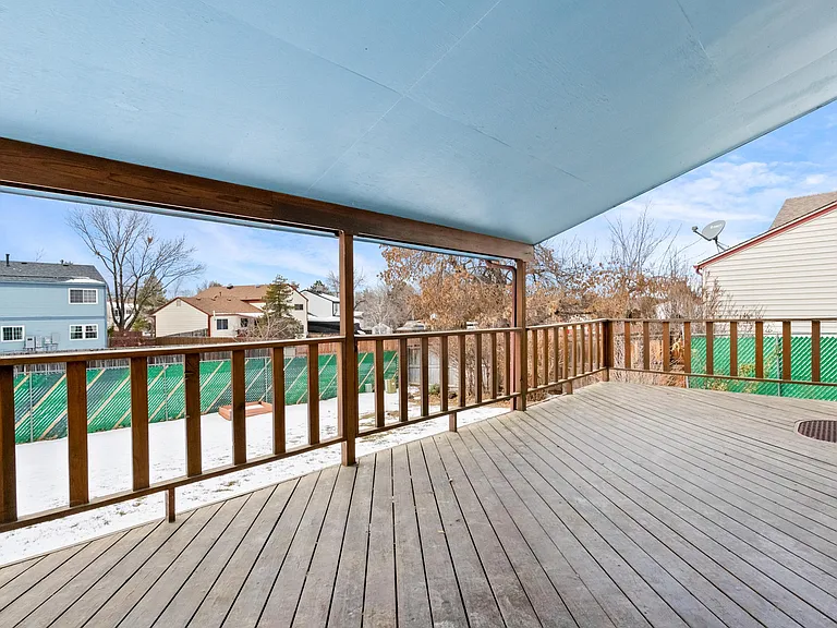 1009 S Lewiston Way — Photo 46