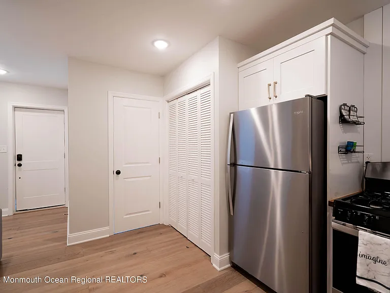 1215 Lister St #A — Photo 12