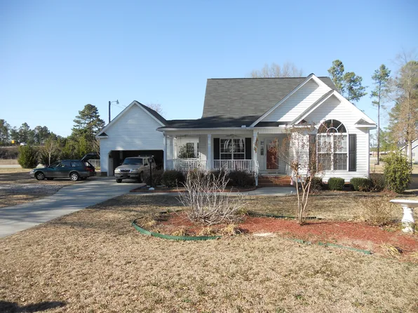 1174 Medfield Rd, Lugoff, SC 29078