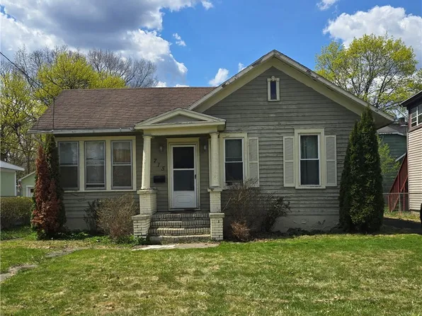 715 Walnut St, Elmira, NY 14901
