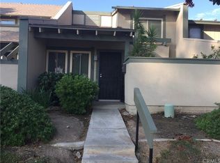 1326 Via Del Rio #1, Corona, CA 92882